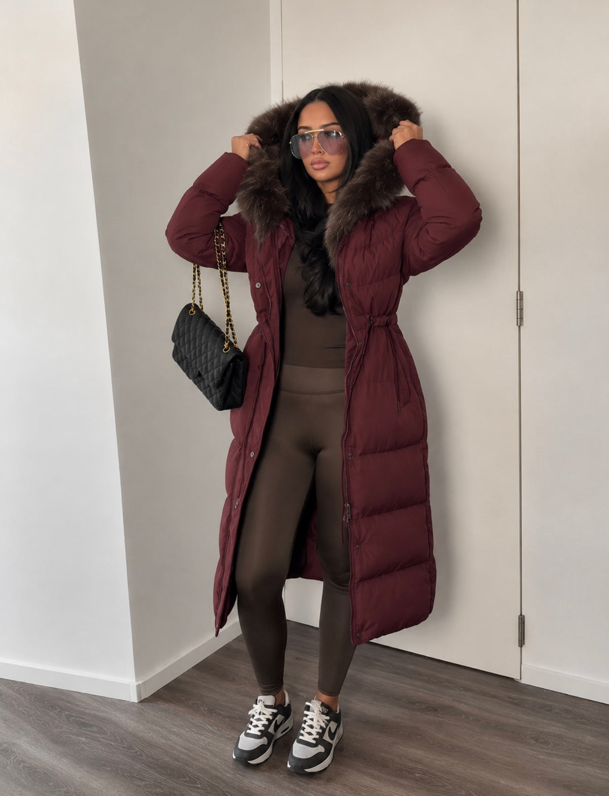 Amoris Winter Glow – Gefütterte Fellkragen-Jacke